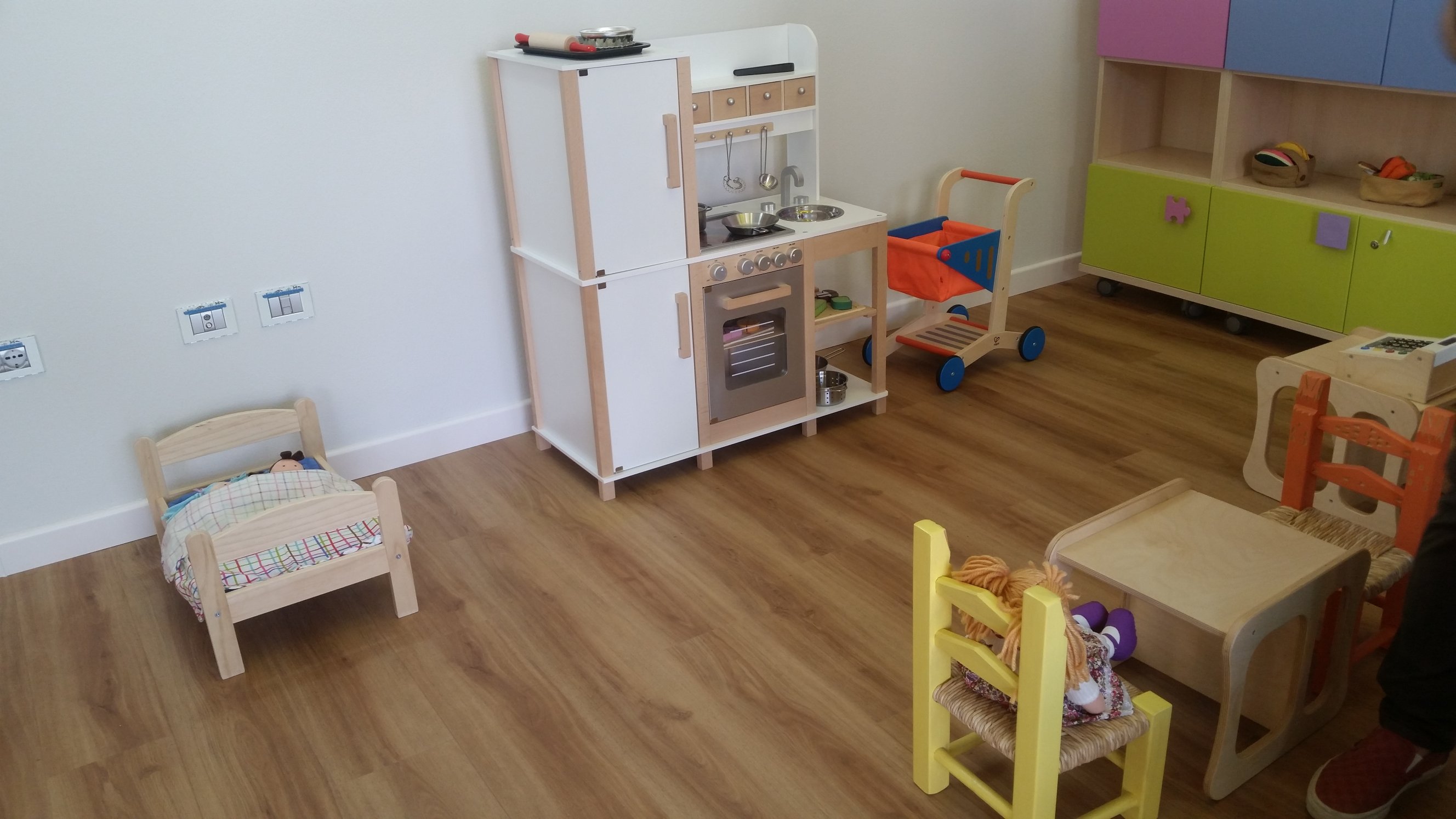 SALA - NIDO NATURALMENTEBIMBI | Asilo Nido e Sala Feste a Settimo San Pietro